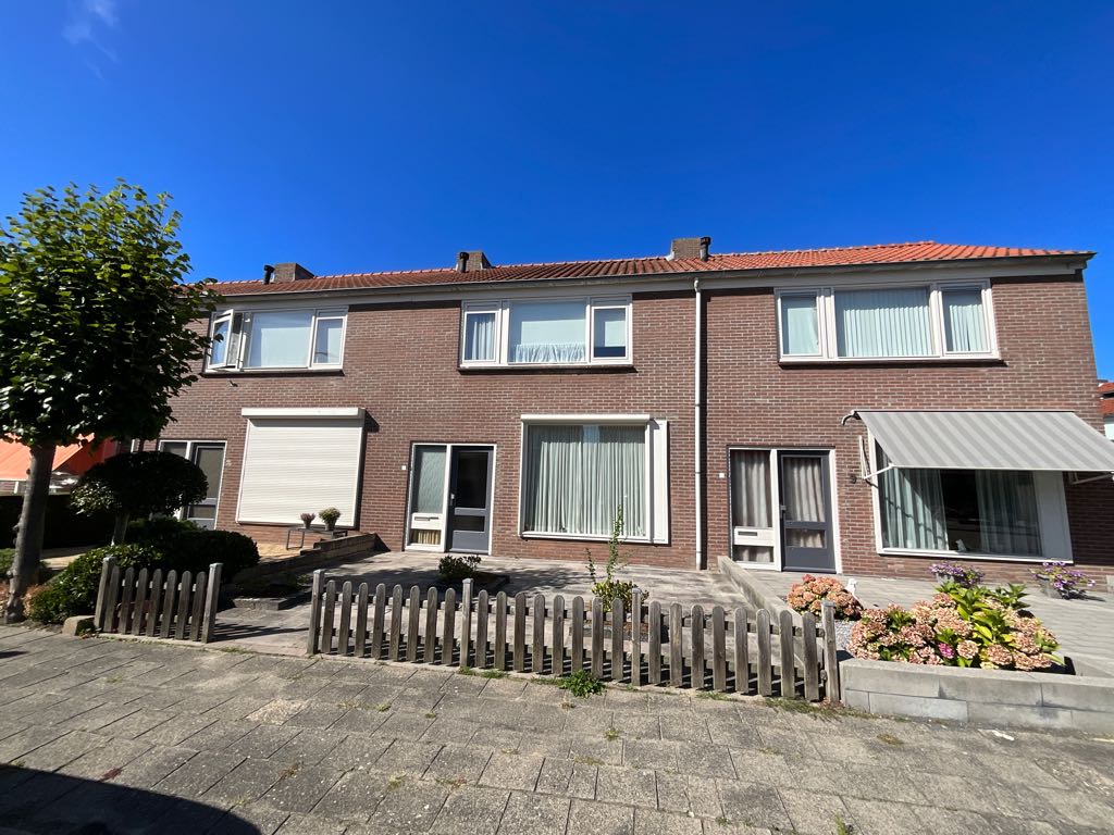 Violierstraat 7, 3245 CW Sommelsdijk, Nederland