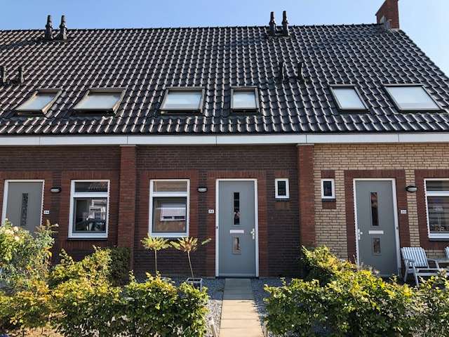 Kerkstraat 32