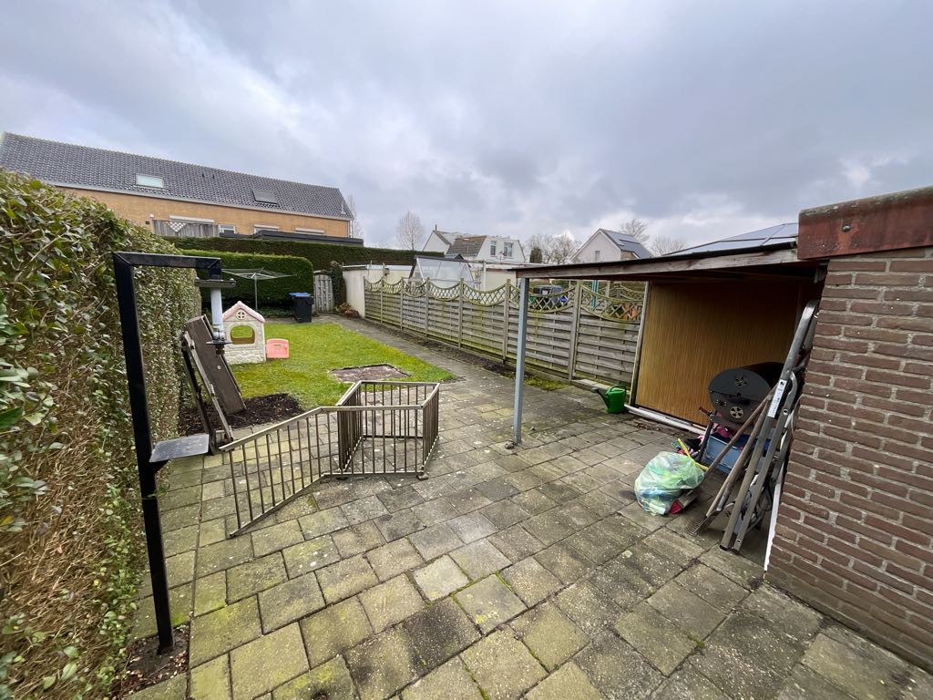 Pastoor van Luenenstraat 11