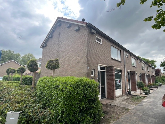Vrouwtjesweg 23, 3243 AW Stad aan 't Haringvliet, Nederland