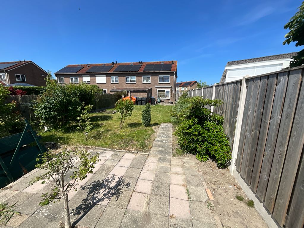 Pastoor van Luenenstraat 7