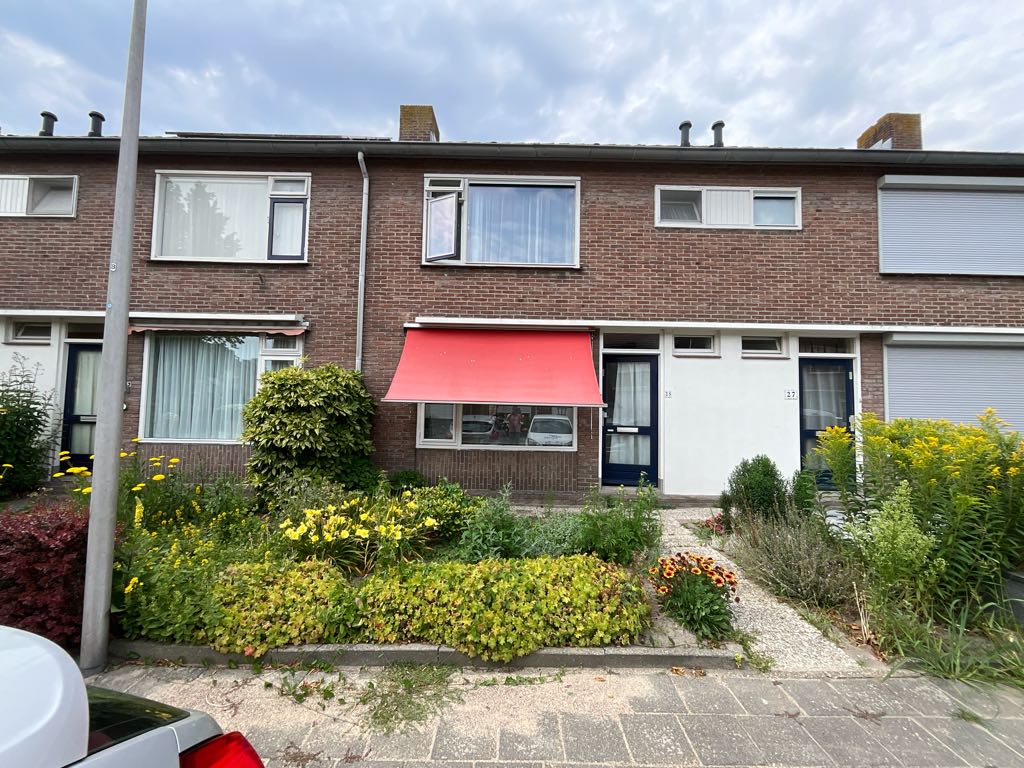 Oranje Nassaustraat 25, 3241 VB Middelharnis, Nederland