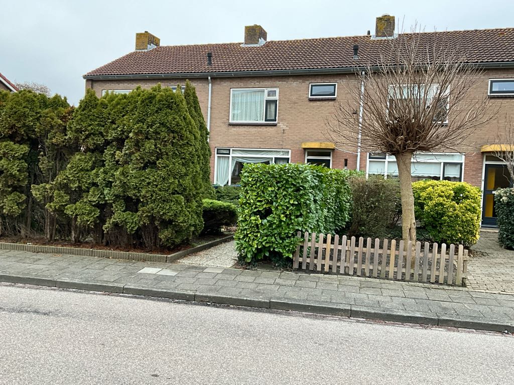 Lijsterbesweg 37, 3241 BL Middelharnis, Nederland