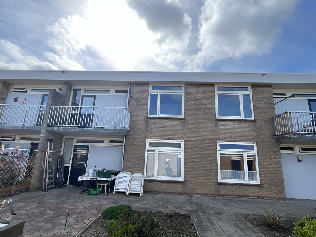 Lijsterbesweg 68, 3241 BM Middelharnis, Nederland