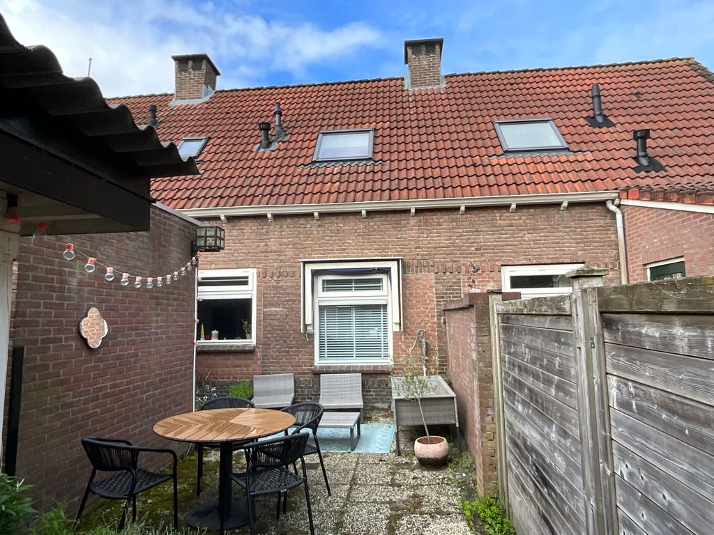 Secretaris Nijghstraat 24