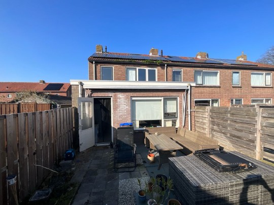 Prins Bernhardstraat 23