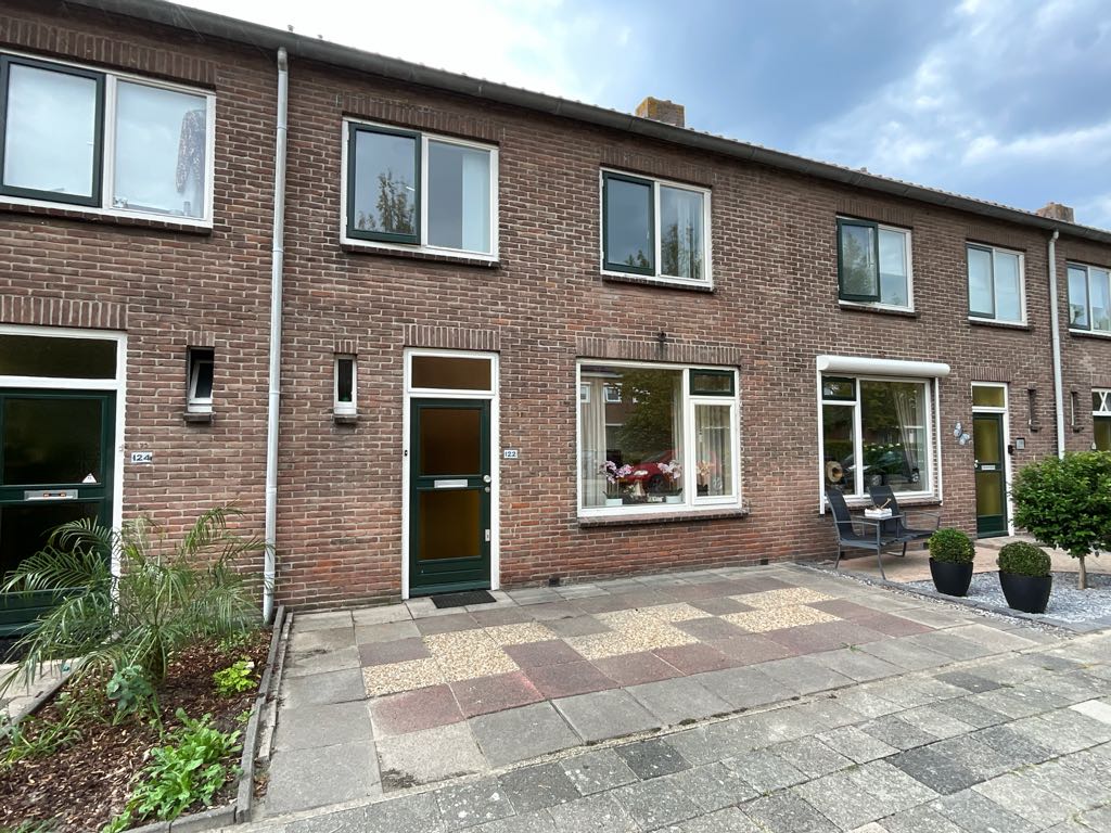 Steneweg 122, 3241 XH Middelharnis, Nederland