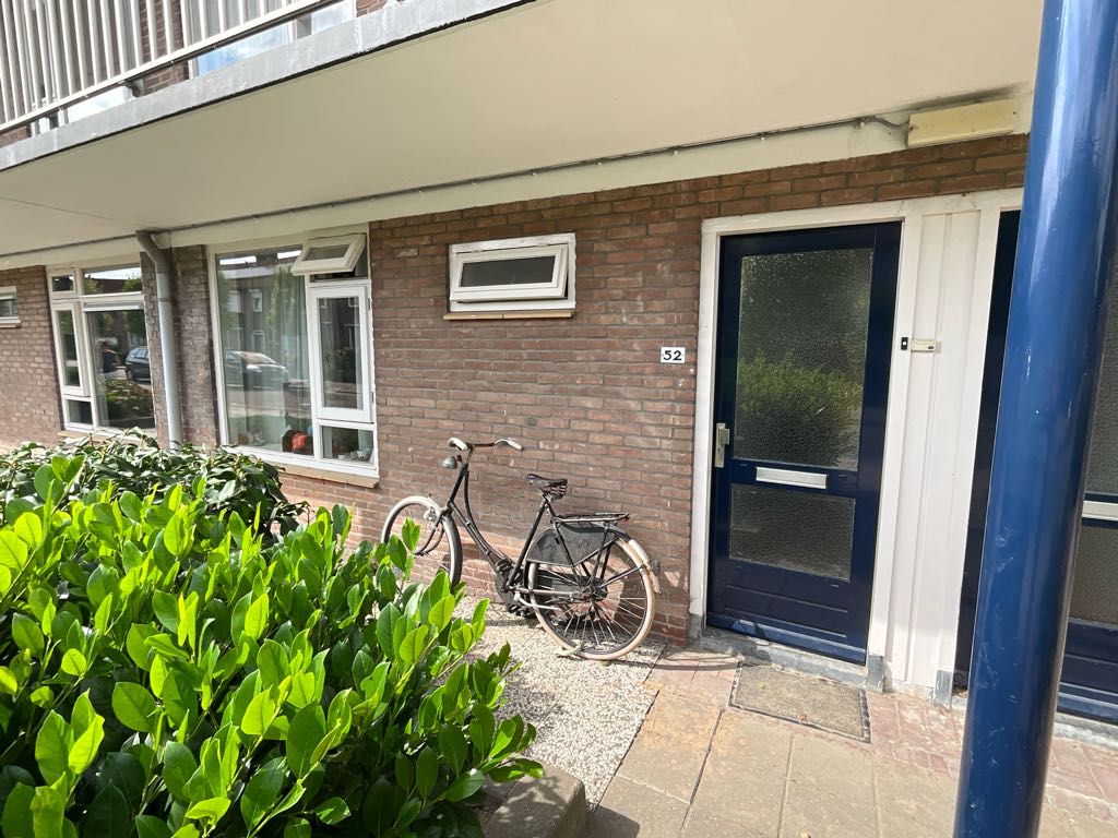 Appartement te huur: Berkenlaan 52, Middelharnis bomenbuurt Middelharnis
